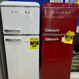 Refrigeradores de 7.6 pies de la marca Galanz Retro